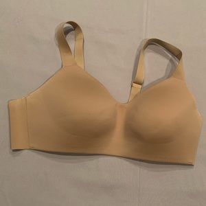 Lululemon Hold True Bra